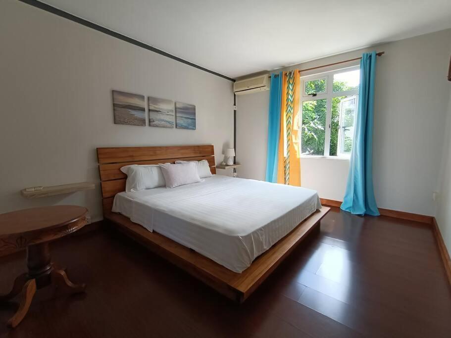 Surf House Holidays Ruisseau Creole Luaran gambar