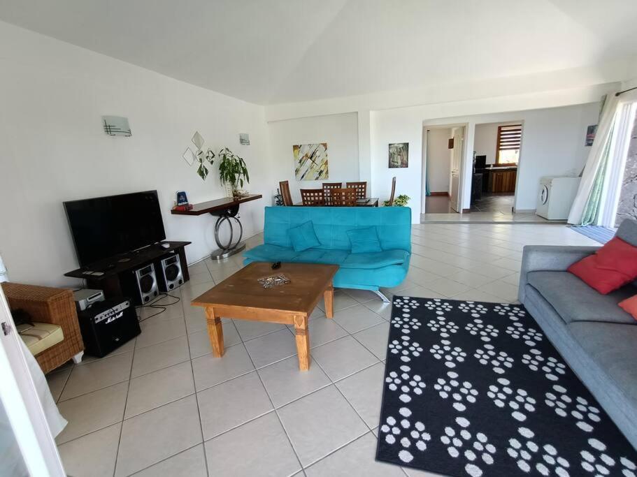Surf House Holidays Ruisseau Creole Luaran gambar